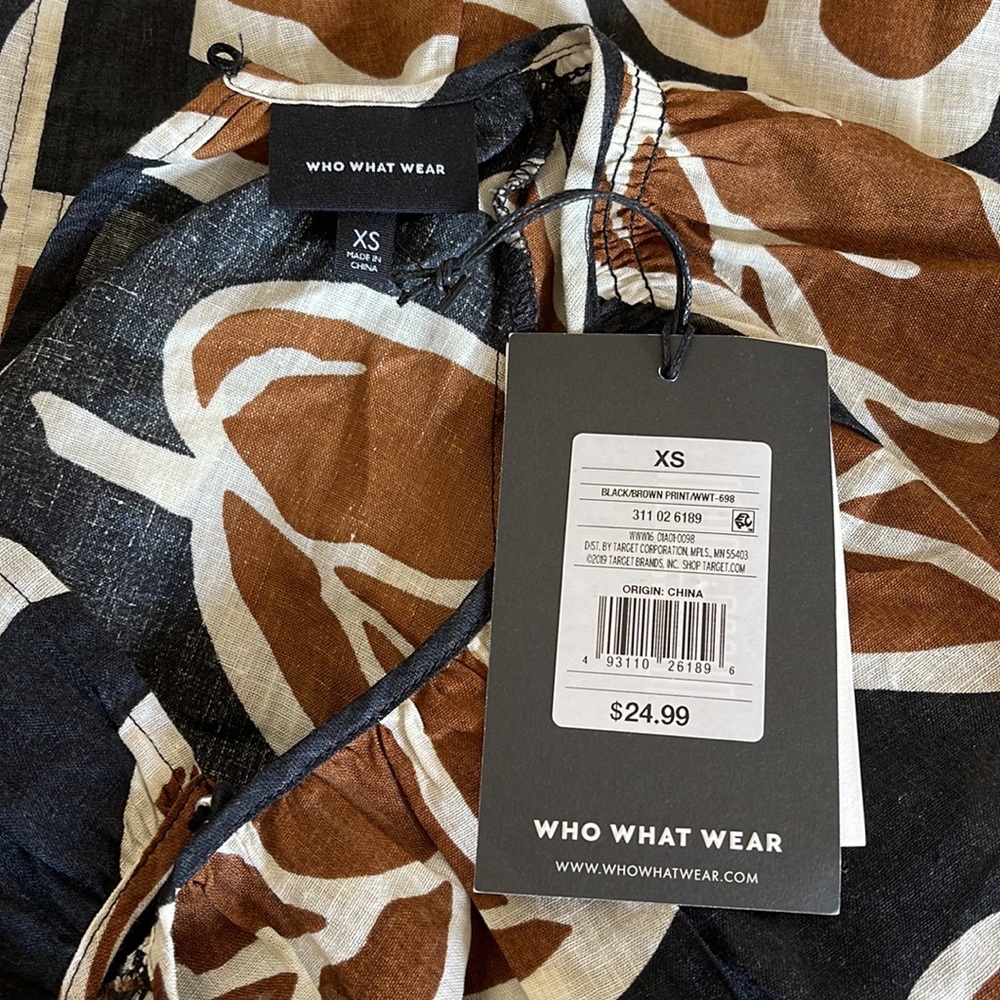 Who What Wear Printed Blouse - Picture 3 of 3